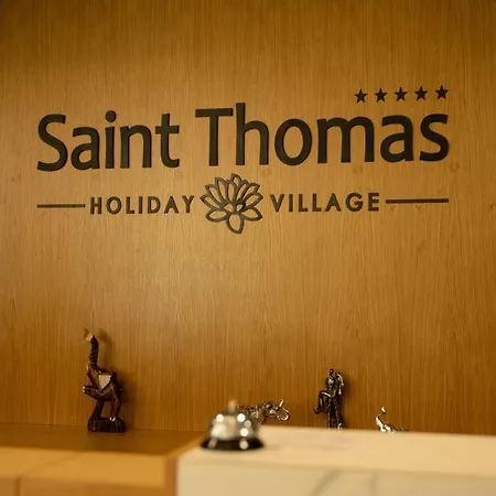 Üdülőközpont Saint Thomas Village 5*