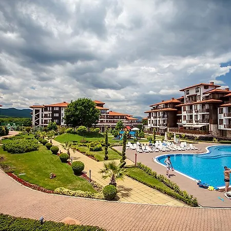 Saint Thomas Village Üdülőközpont Szozopol